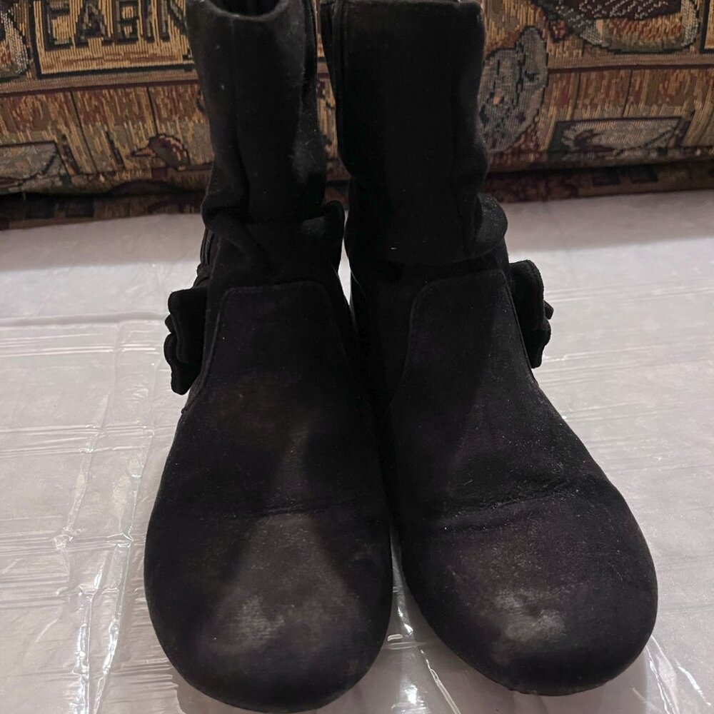 Report suede boots